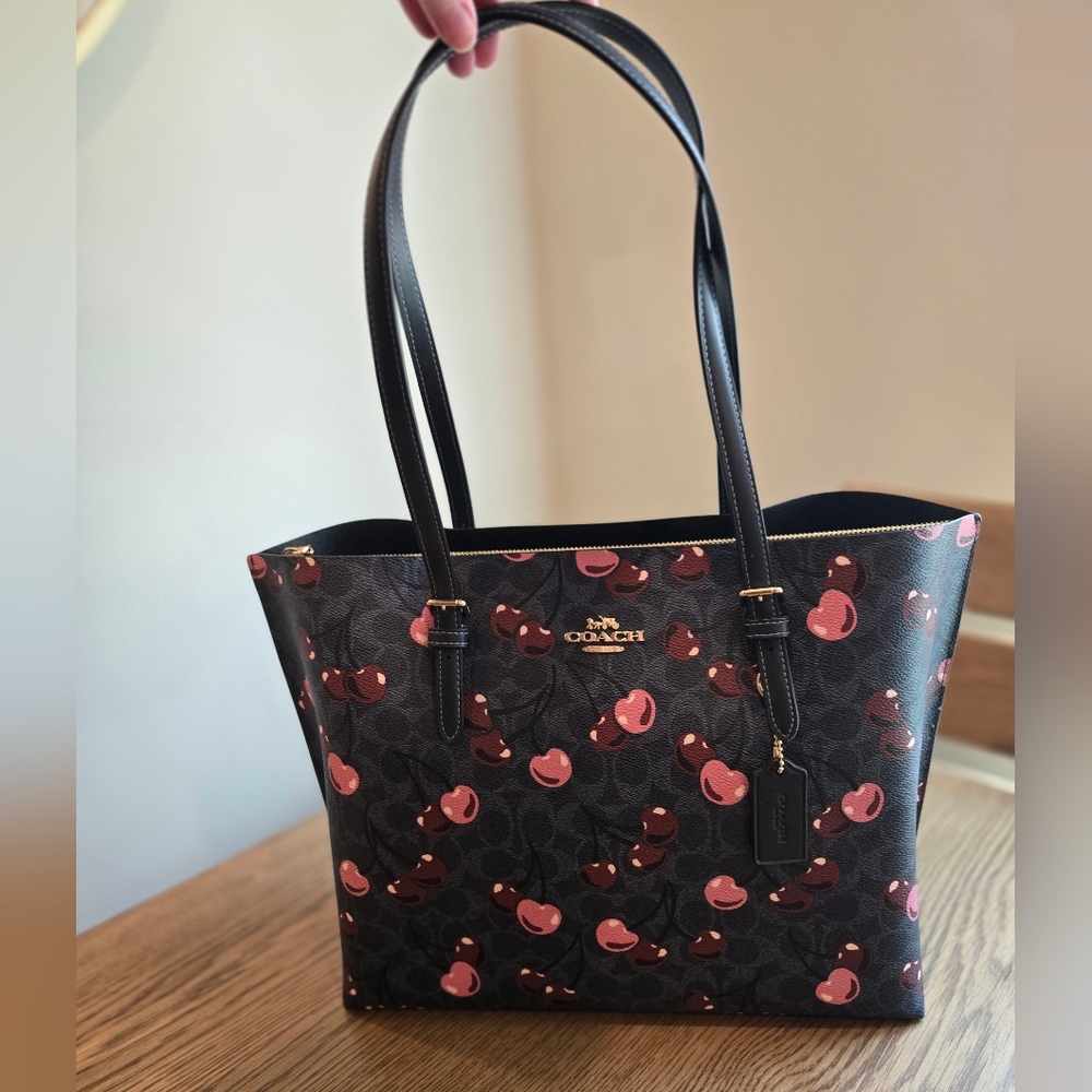 Coach Outlet Cherry And Blue Signature Print Mollie TOTE - Picture 3 of 10